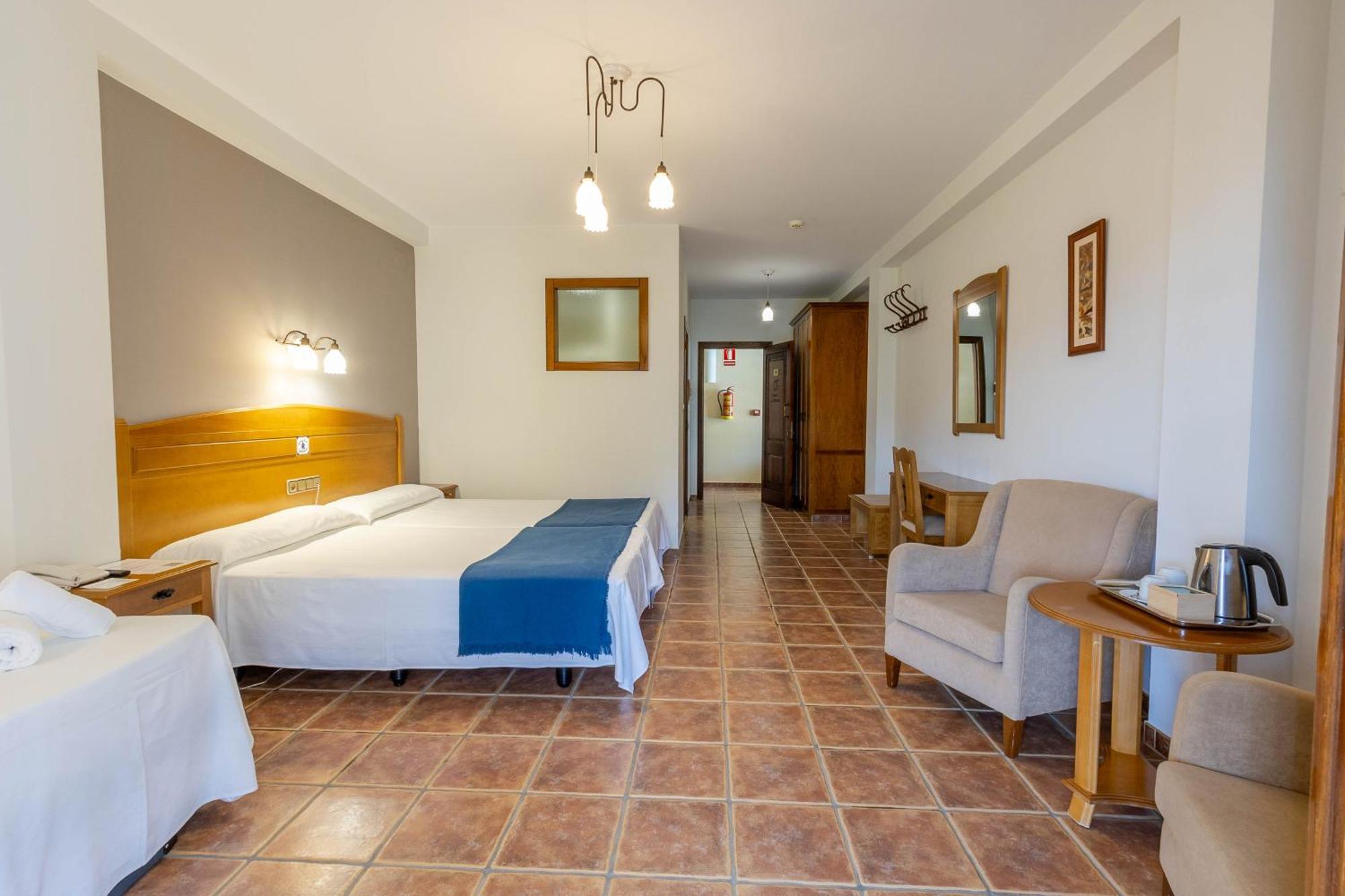 Hotel La Fragua II Trevelez Exterior photo